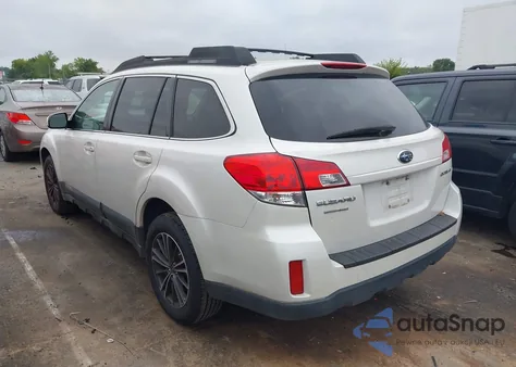 2010 Subaru Outback 2.5I Premium z USA, uszkodzony, nr VIN 4S4BRCGC8A3384587
